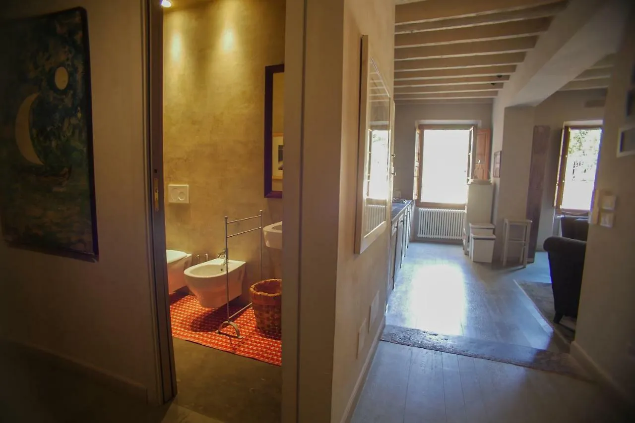 Oasis In The Heart Of Firenze 0*,  Italien